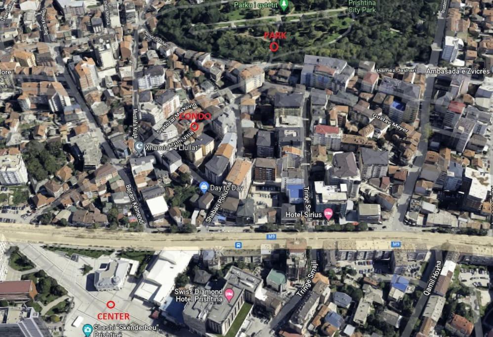 Spacious 3-Bedroom Condo Next To City Center Pristina Exterior foto